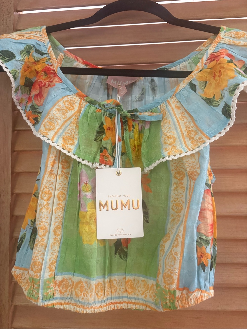 Show Me Your MuMu NWT Women’s Carson Top Country Bouquet 100% Cotton Sz S - Picture 3 of 6